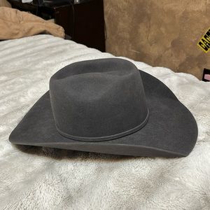 Dark Grey, Rodeo King shaped felt hat (7x)